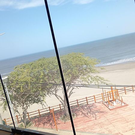 Hospedaje Restaurante El Hombre Пуэрто Чикама Экстерьер фото